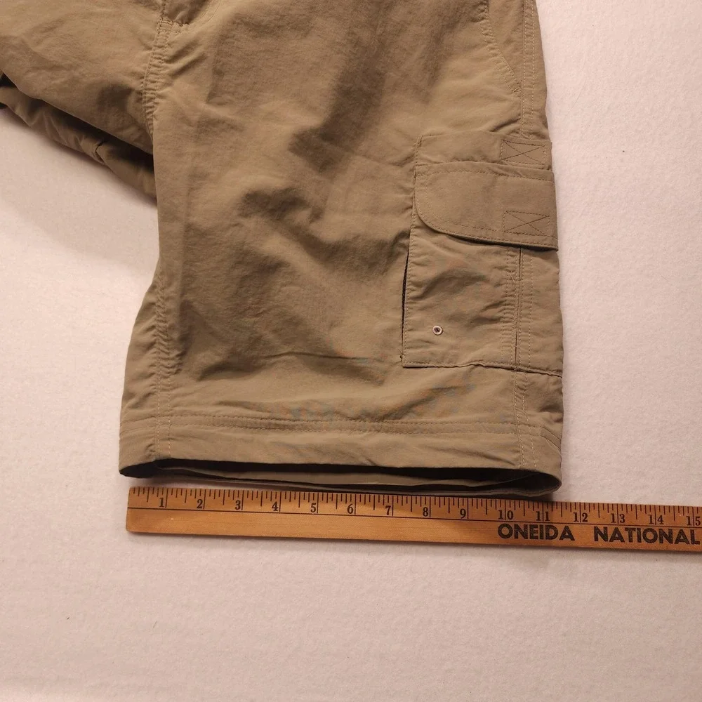 Magellan Fish Gear Swim Shorts Mens L Beige Cargo Belted Mesh Lined